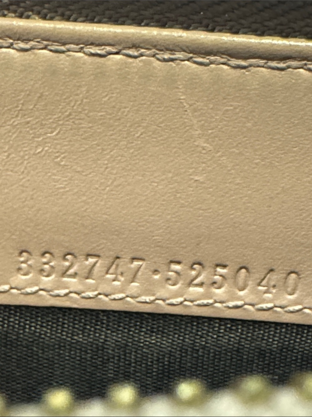 Authentic Gucci Blush Pink Guccisima Zip Wallet - Picture 9 of 11